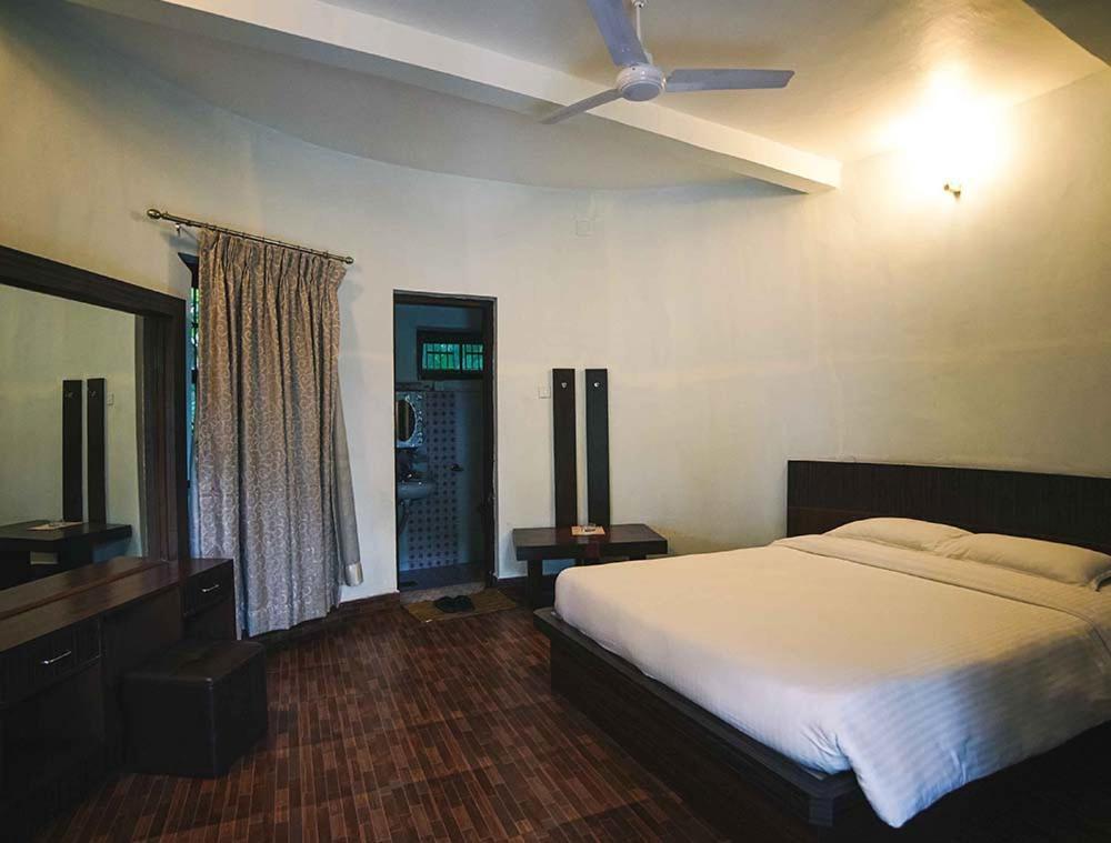 Presidency Resort Upardang Gadhi エクステリア 写真