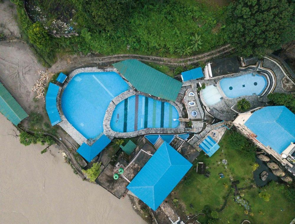 Presidency Resort Upardang Gadhi エクステリア 写真